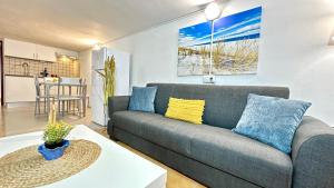 Køkken eller tekøkken på Acogedor apartamento cerca de la playa, WiFI + 38 billeder