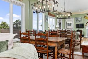 Posezení v ubytování Highridge Court 08 with Wintergreen Advantage