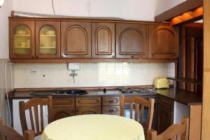Kuchyň nebo kuchyňský kout v ubytování Apartment Jagoda