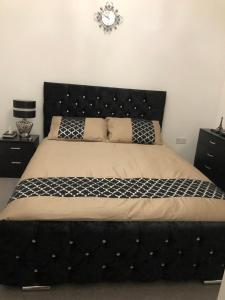 Billede fra billedgalleriet på Luxury Kingsize Bedroom with Private Bathroom i Northolt + 3 billeder