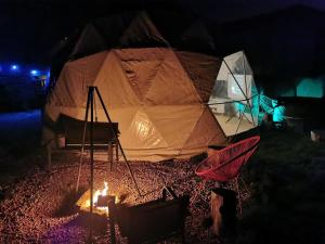 Fotografie z fotogalerie ubytování Lincoln Star Dome, Hot tub, BBQ v destinaci Lincolnshire + 16 fotografií