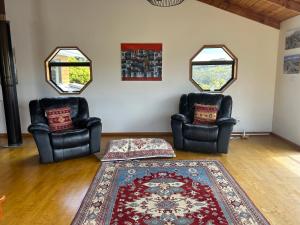 Posezení v ubytování Harbour View Retreat Mangonui