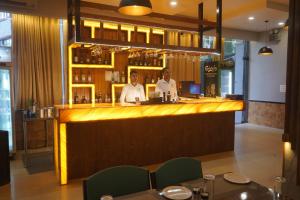 Areca Palms Hotel & Resort酒廊或酒吧区