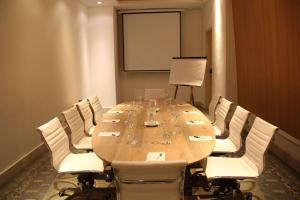 Бизнес-центр и/или конференц-зал в Radisson Cartagena Ocean Pavillion Hotel