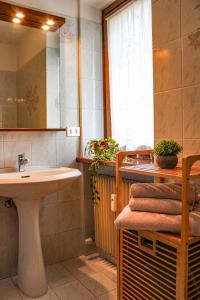 Ένα μπάνιο στο Apartment Riziò - Near the Center