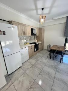 Kuchyň nebo kuchyňský kout v ubytování Yalova Cozy Home
