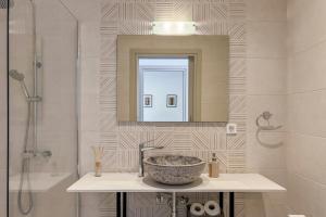 A bathroom at Villa Valentina Chania