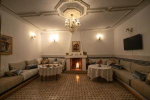 Posezení v ubytování Riad Louna Fes & Spa