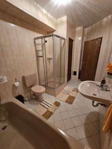 Ένα μπάνιο στο Sutra Home - Ottobrunn, Munich