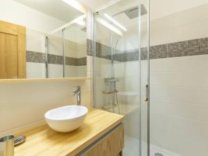 Ένα μπάνιο στο Appartement moderne 3 chambres pour 8 pers. aux Arcs 1800 - FR-1-352-48 +17 φωτογραφίες