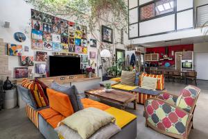 Μια τηλεόραση ή/και κέντρο ψυχαγωγίας στο LA MAISON DU BONHEUR