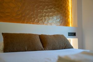 Postel nebo postele na pokoji v ubytování Apartamento para dos a los pies de la Alhambra