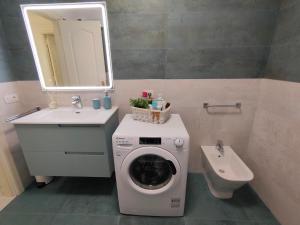 Łazienka w obiekcie Apartamento Rocas del Mar 130
