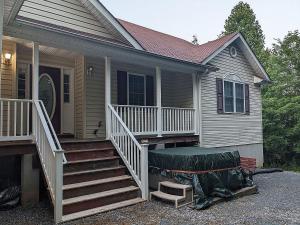 Το κτήριο όπου στεγάζεται  η βίλα