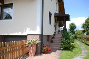 Zahrada ubytování Ferienhaus Tirol Zillertal by FeWo-Plan Raffeiner UDEZ100