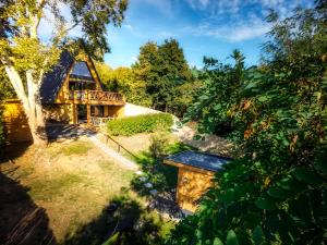 Κήπος έξω από το Panorámás Házikó