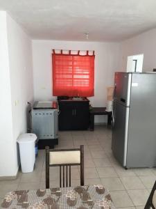 Kuchyň nebo kuchyňský kout v ubytování Tu casa en Bello Amanecer parque ind Nafinsa