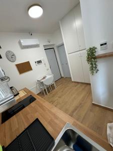 Kuchyň nebo kuchyňský kout v ubytování B&B Central Station