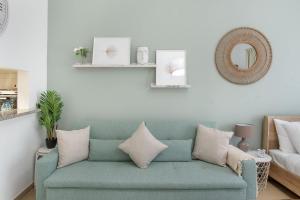 Gallery image of Serene Studio apartment with stylish interior space in JLT! in Dubai