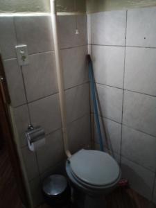 Koupelna v ubytování Chalé e Camping Elementais