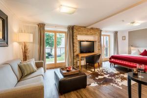 TV a/nebo společenská místnost v ubytování Der Westerhof Hotel