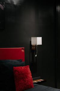 カーニュ・シュル・メールにあるLoveRoom#1 by Pimente ton coupleのギャラリーの写真