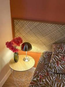 Postel nebo postele na pokoji v ubytování Taapuna SunSet Moorea View + 20 fotografií