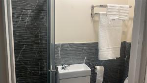 Fotografie z fotogalerie ubytování Studio with private shower and toilet v destinaci Hadleigh