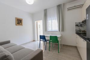 TV a/nebo společenská místnost v ubytování Apartments Lorena