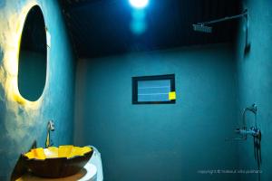 Bagno di The Hideout Villa Pokhara