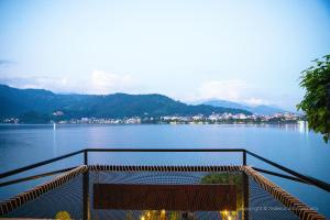Paesaggio naturale nelle vicinanze della villa