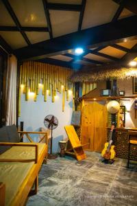Area soggiorno di The Hideout Villa Pokhara