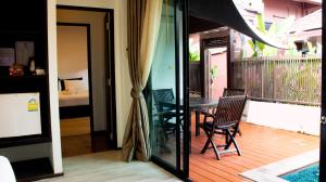 Balkón nebo terasa v ubytování Chidlom Resort