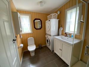 Koupelna v ubytování Villa Stykkisholmur + 19 fotografií
