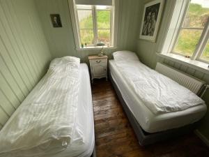 Postel nebo postele na pokoji v ubytování Villa Stykkisholmur