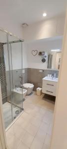 A bathroom at BARBARA Classy Apartment 101