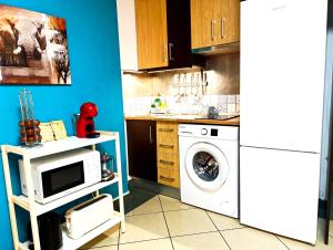 Kuchyňa alebo kuchynka v ubytovaní Apartamento El Dorado cerca del mar