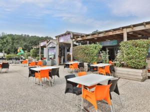 Restoran atau tempat lain untuk makan di Camping Atlantique - mobil home L Oasis maritime