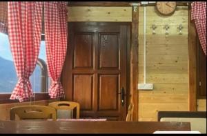 Foto dalla galleria di Kuća za odmor Andrea a Bajina Bašta