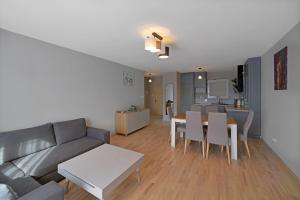 Χώρος καθιστικού στο Apartament Jana 14 z garażem podziemnym