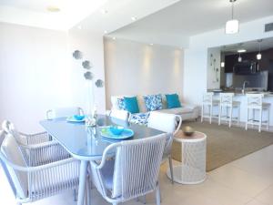 Posezení v ubytování Las Olas, Juan Dolio 2bed2bath Condo
