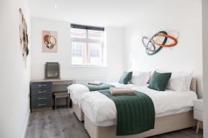 Postel nebo postele na pokoji v ubytování Opulent Residence - 1 BR Leicester City Centre