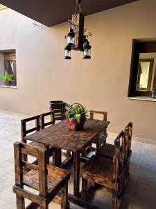 O zonă de relaxare la Casa Rural La Antigua Fonda (@casarural_laantiguafonda)