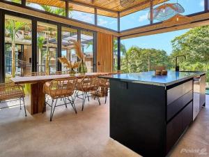 Ảnh trong thư viện ảnh của Buho Vibe Earthy Elegance ở Tamarindo
