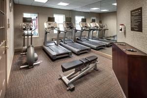 Fitness centrum a/nebo fitness zařízení v ubytování Residence Inn by Marriott Somerset