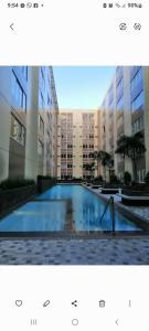 Bazén v ubytování STANFORD SUITES 2 UNIT 755 lilian nebo v jeho okolí