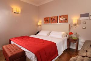 Postel nebo postele na pokoji v ubytování Vivaldi Luxury Rooms