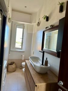 Ένα μπάνιο στο La Dolce Vita Hideaway