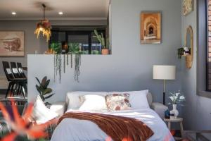 Fotografie z fotogalerie ubytování Charming modern well decor house Kingston, Hobart v destinaci Kingston