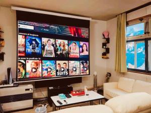 TV a/nebo společenská místnost v ubytování SnowHouse Memorie Hotel-汤泽石打丸山